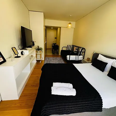 The Crespo - No 39 - Modern * Lisboa