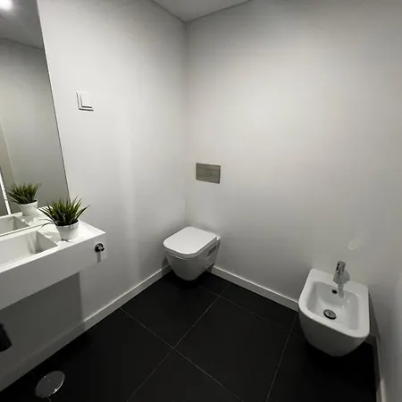 The Crespo - No 39 - Modern