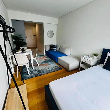 The Crespo - No 39 - Modern Apartamento