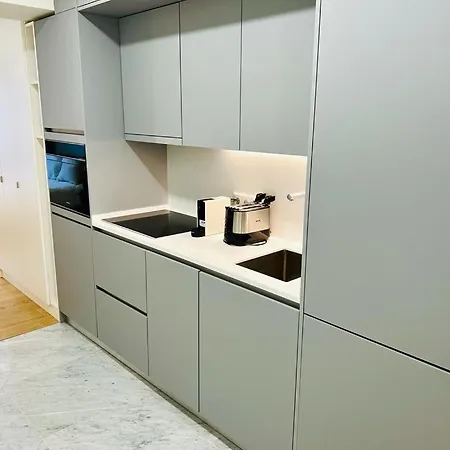 Apartment The Crespo - No 39 1c - & Terrace Lisbon