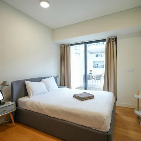 The Crespo - No 39 1c - & Terrace *