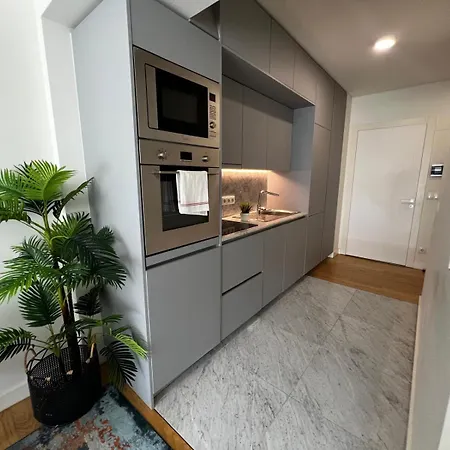 The Crespo - No 39 - Modern *